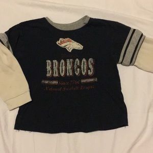 Boys NFL Denver Bronco’s long-sleeve shirt